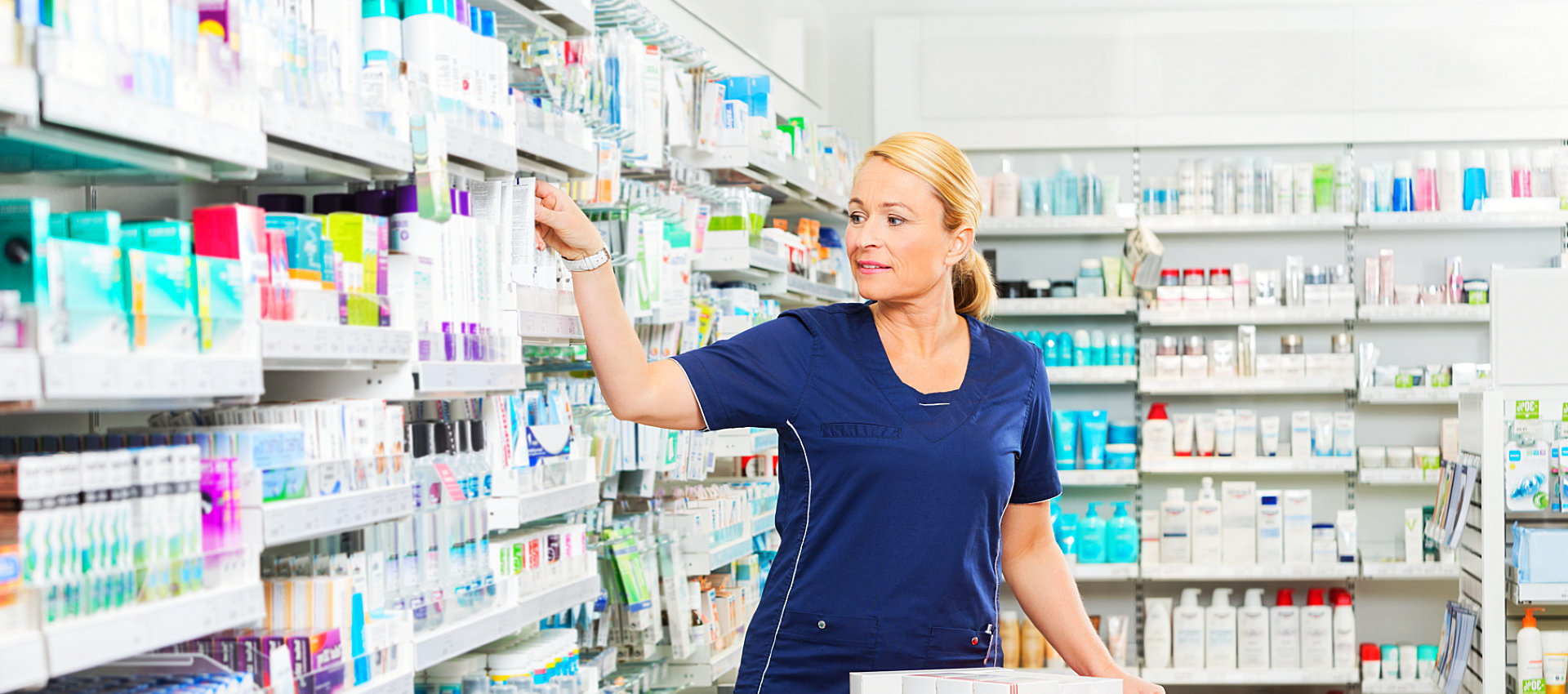 medical staff arranging the the medicines